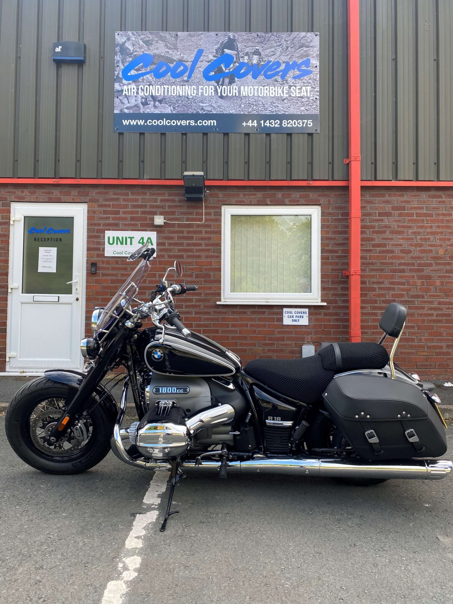 BMW R18 CLASSIC 2021-CURRENT - Cool Covers